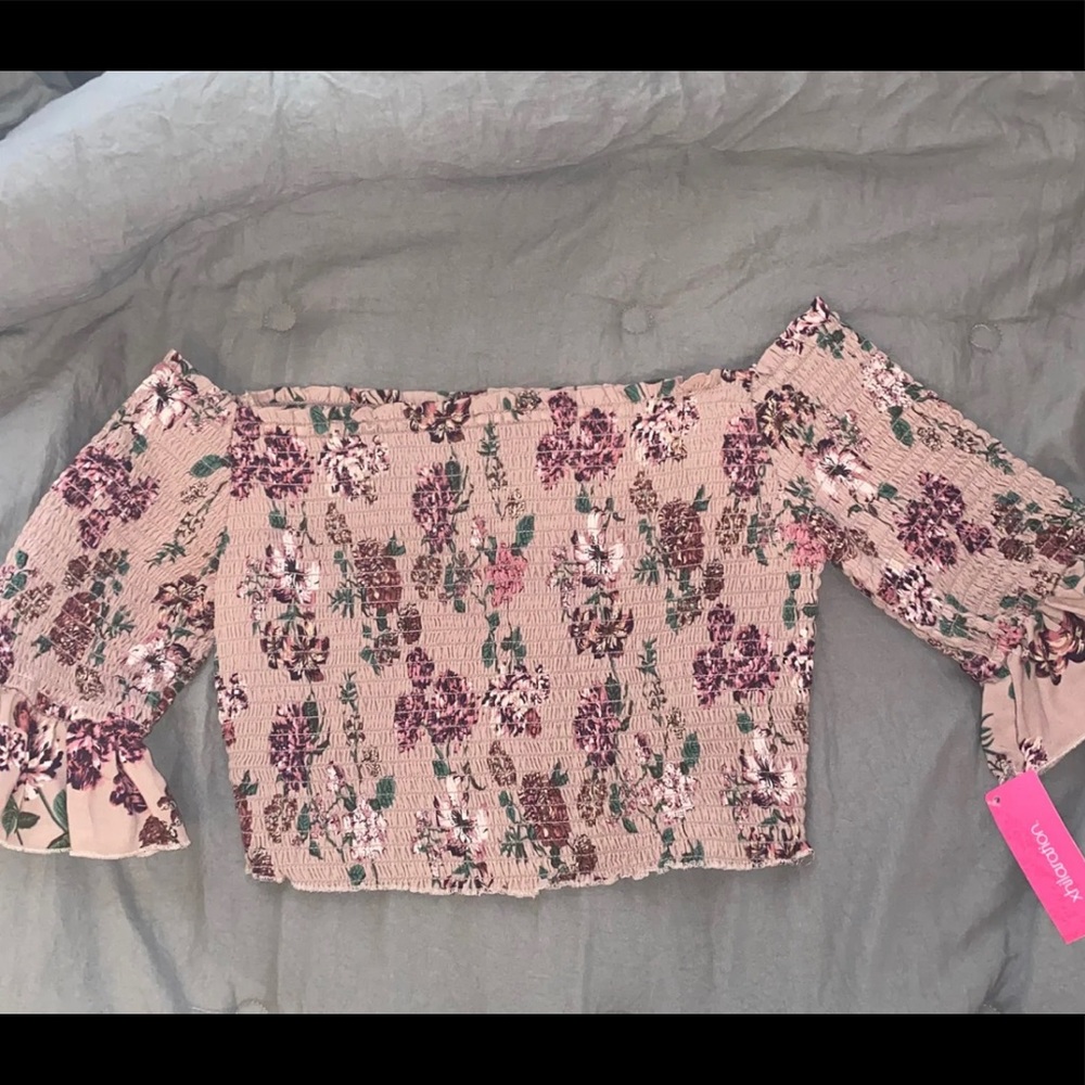 NWT crop top